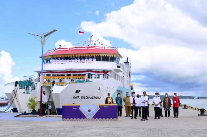Gaji karyawan pt industri kapal indonesia persero